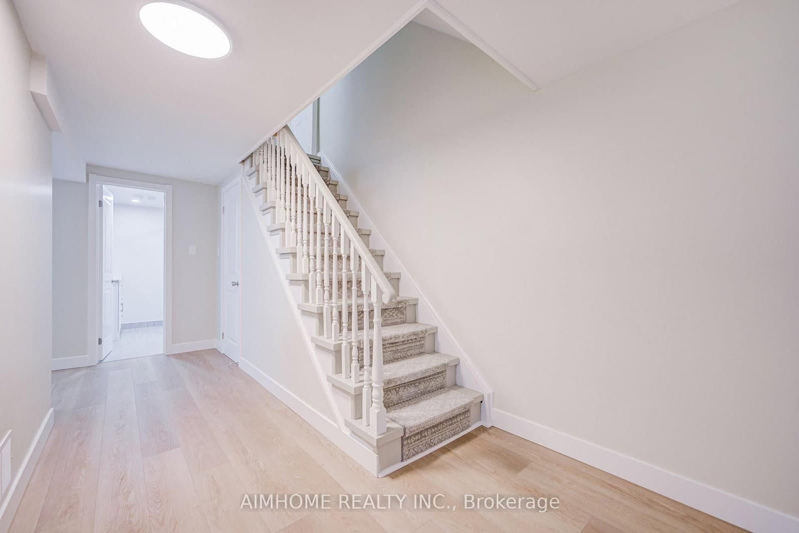 163 Chipwood Crescent thumbnail 34