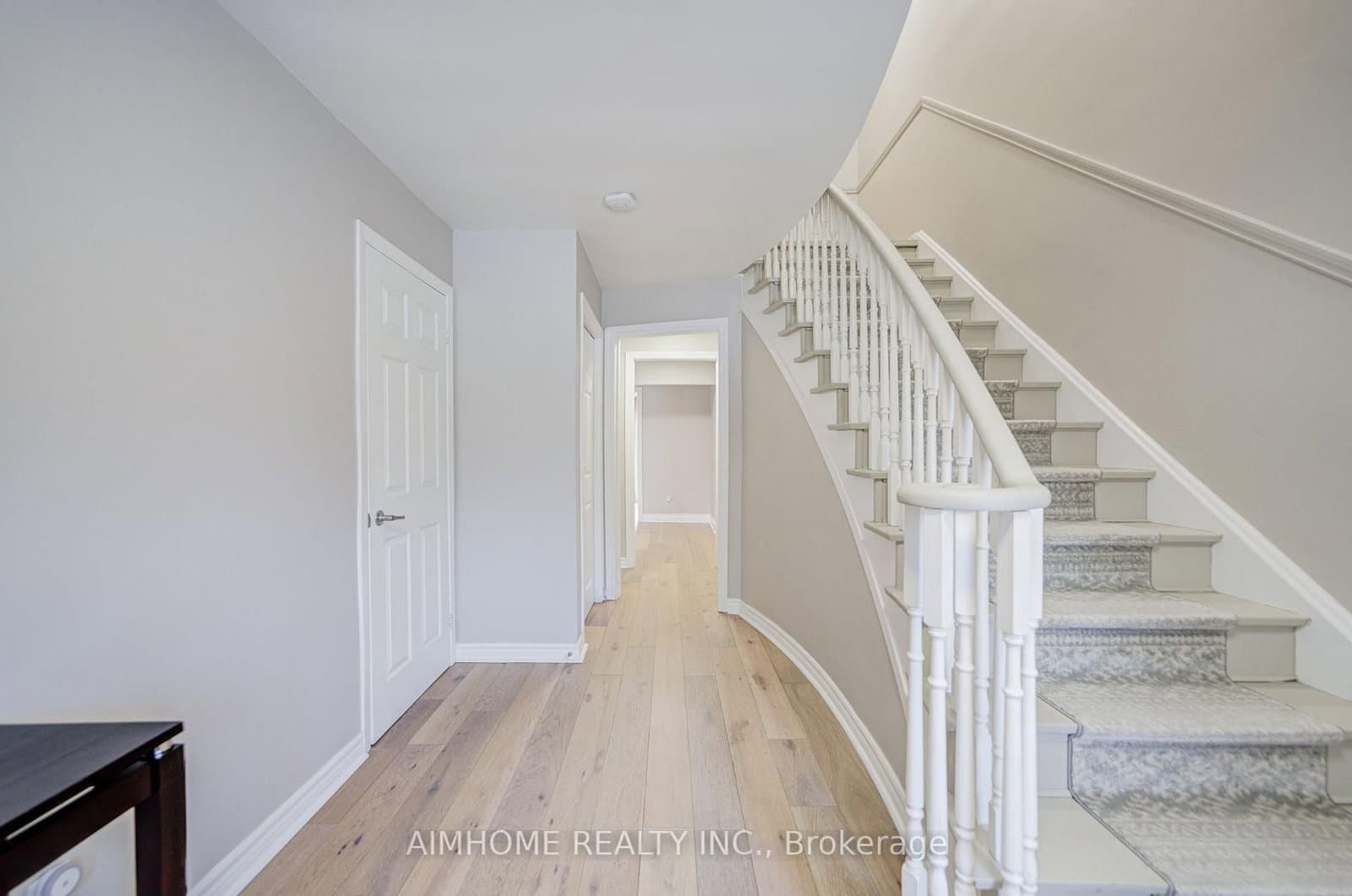 163 Chipwood Crescent thumbnail 5