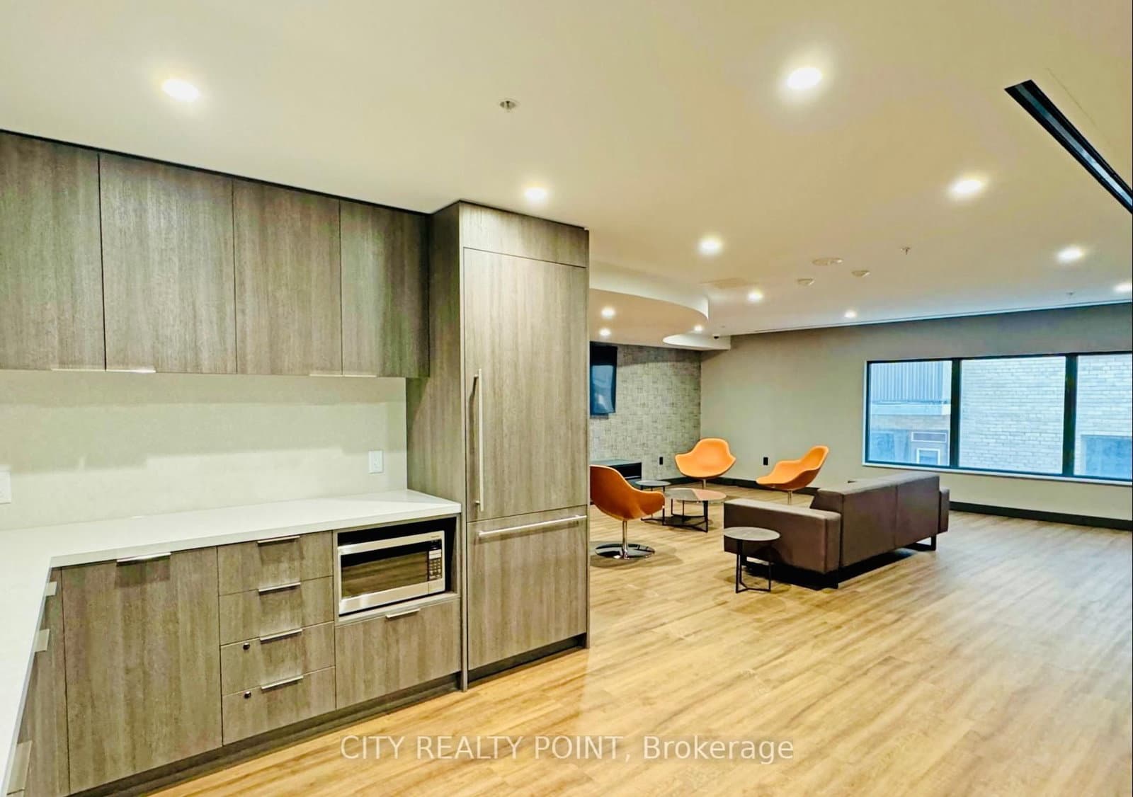 2525 Bathurst Street, Unit 407 thumbnail 20