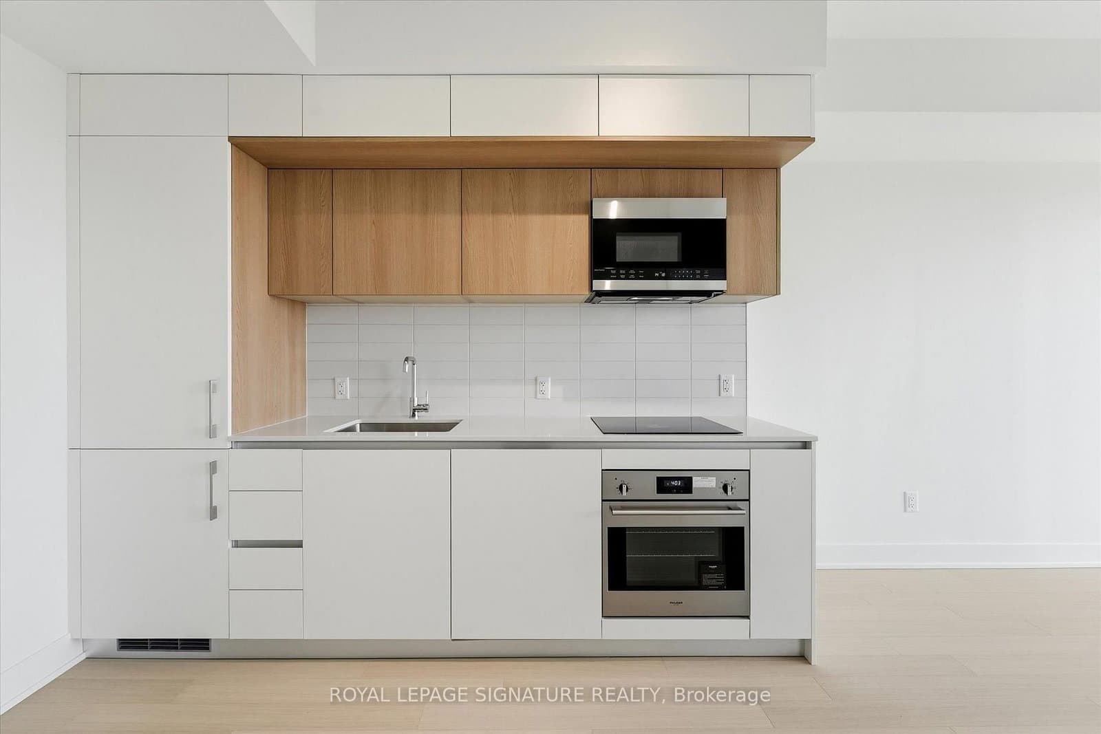 322 Dupont Street, Unit 1004 thumbnail 17