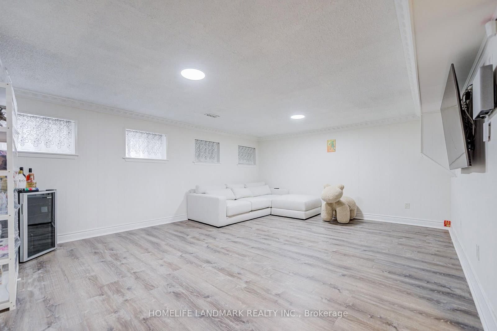 53 Chipwood Crescent thumbnail 6