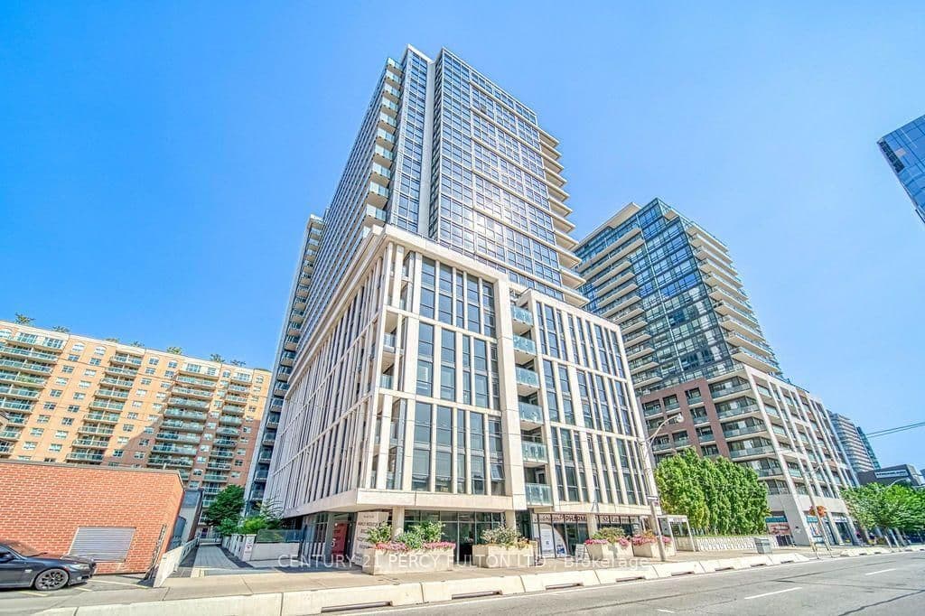 #1107 - 400 Adelaide Street E