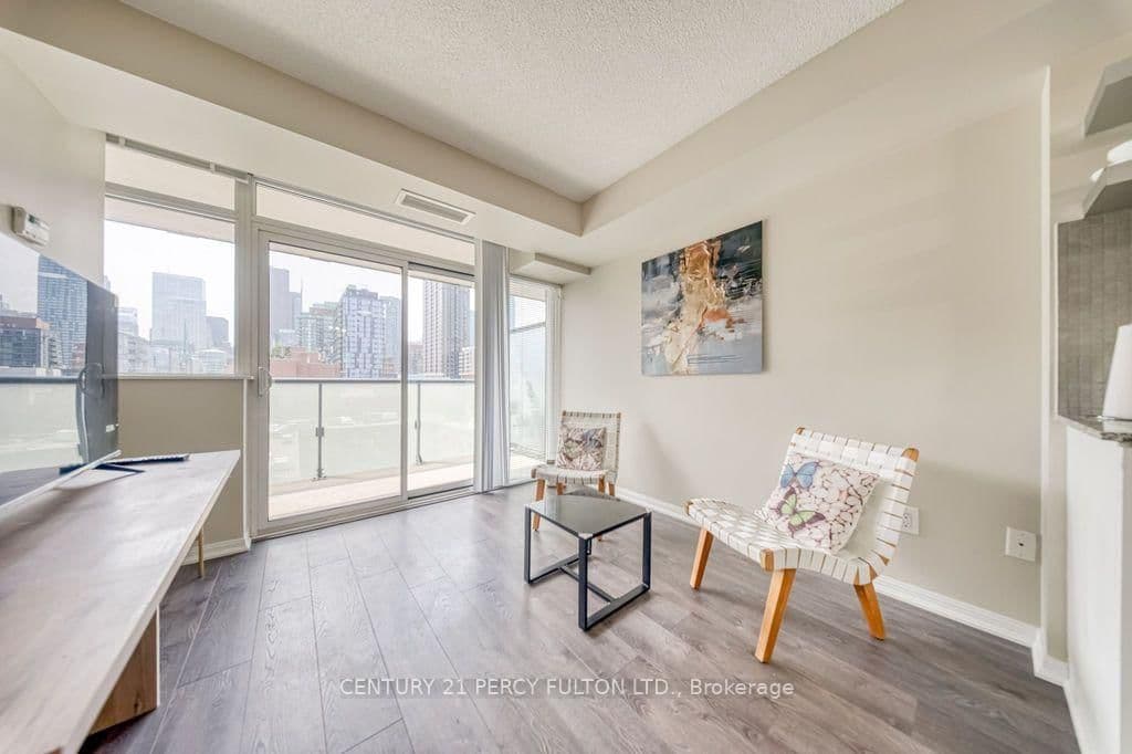 400 Adelaide Street E, Unit 1107 thumbnail 15