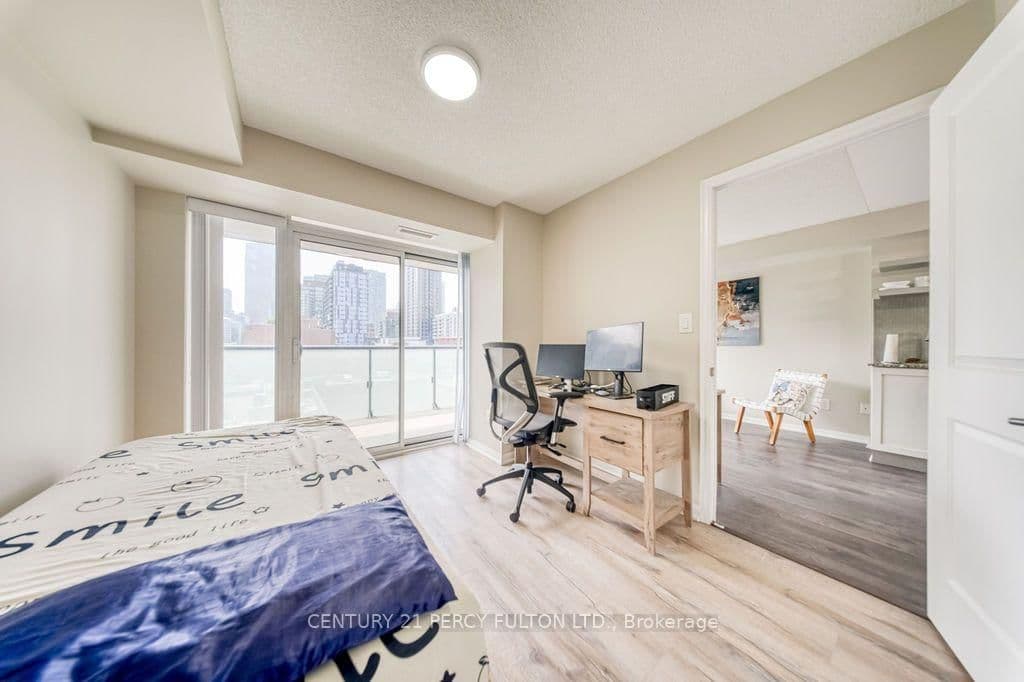400 Adelaide Street E, Unit 1107 thumbnail 19