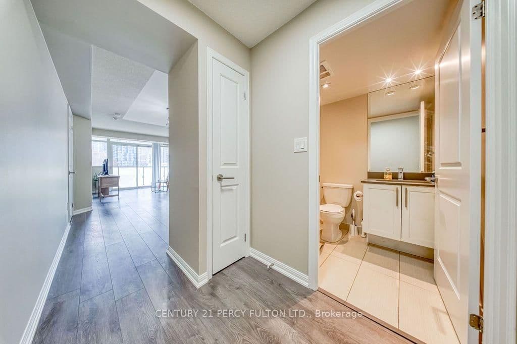 400 Adelaide Street E, Unit 1107 thumbnail 6