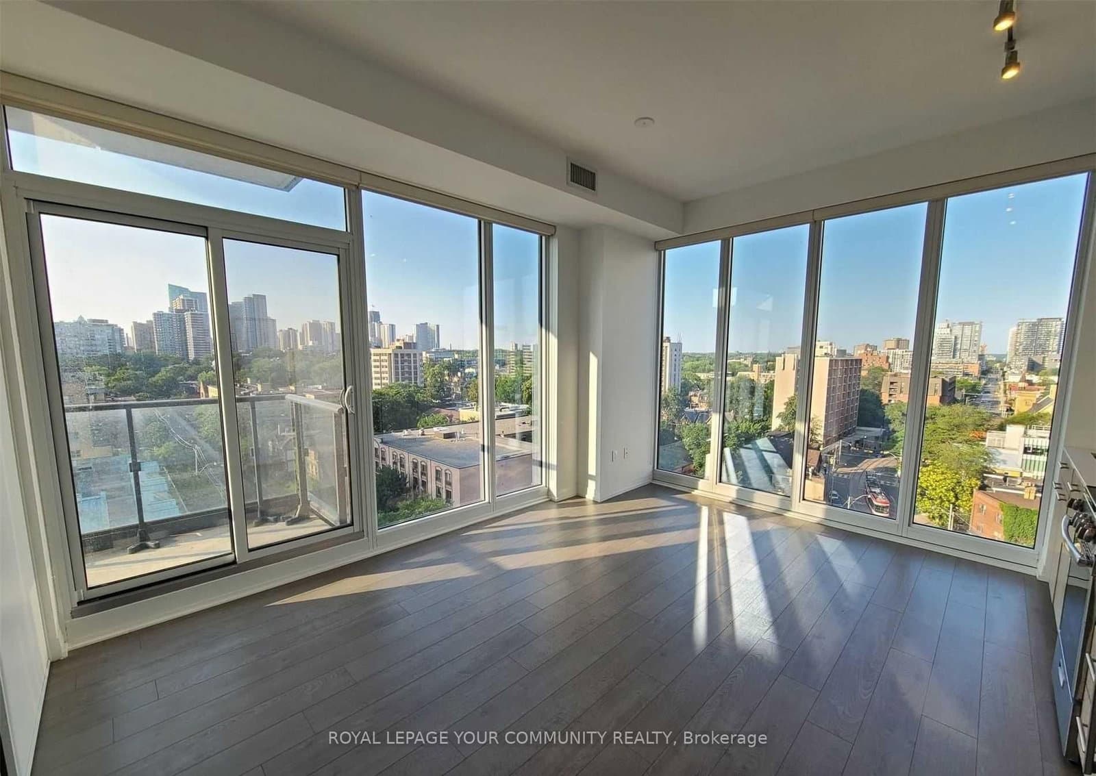 251 Jarvis Street, Unit 1009 thumbnail 4
