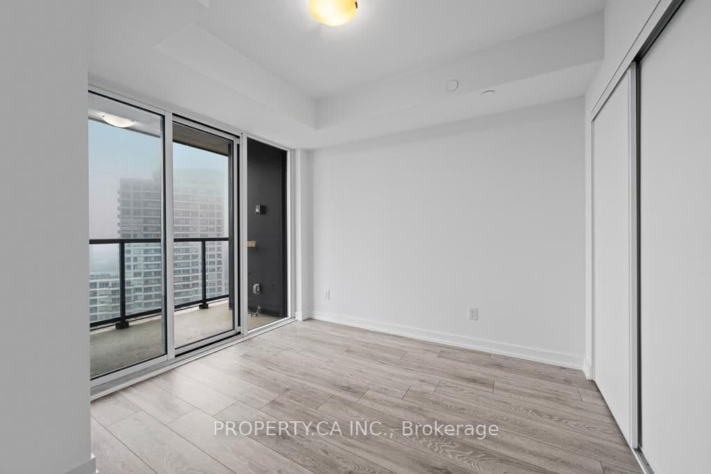 159 Wellesley Street E, Unit 2911 thumbnail 19