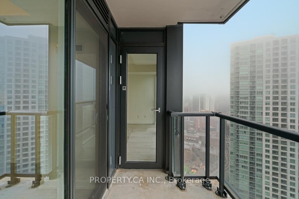 159 Wellesley Street E, Unit 2911 thumbnail 23