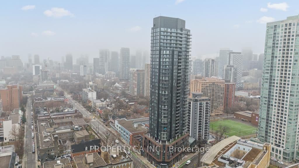 159 Wellesley Street E, Unit 2911 thumbnail 4