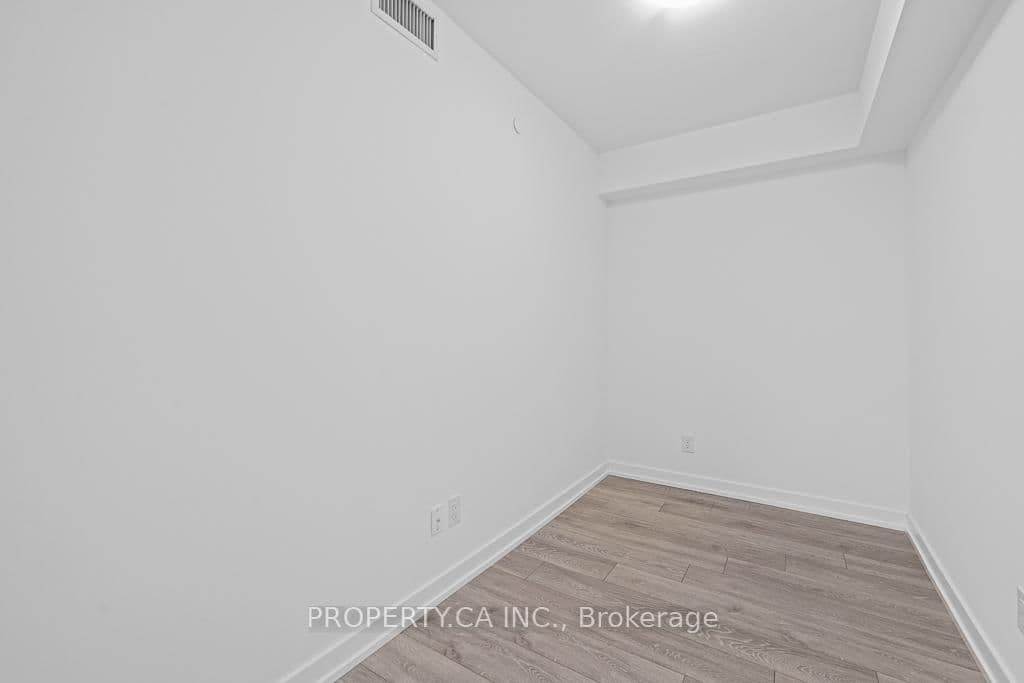 159 Wellesley Street E, Unit 2911 thumbnail 7