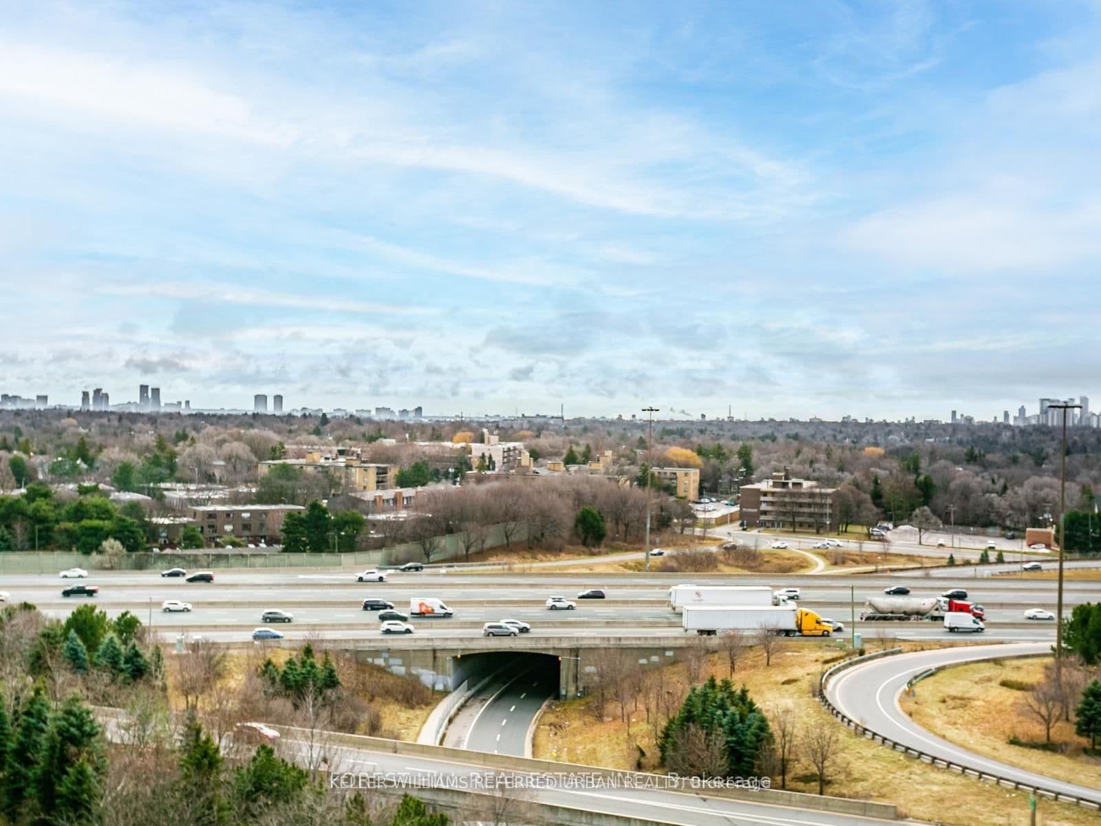 30 Harrison Garden Boulevard, Unit 1501 thumbnail 15