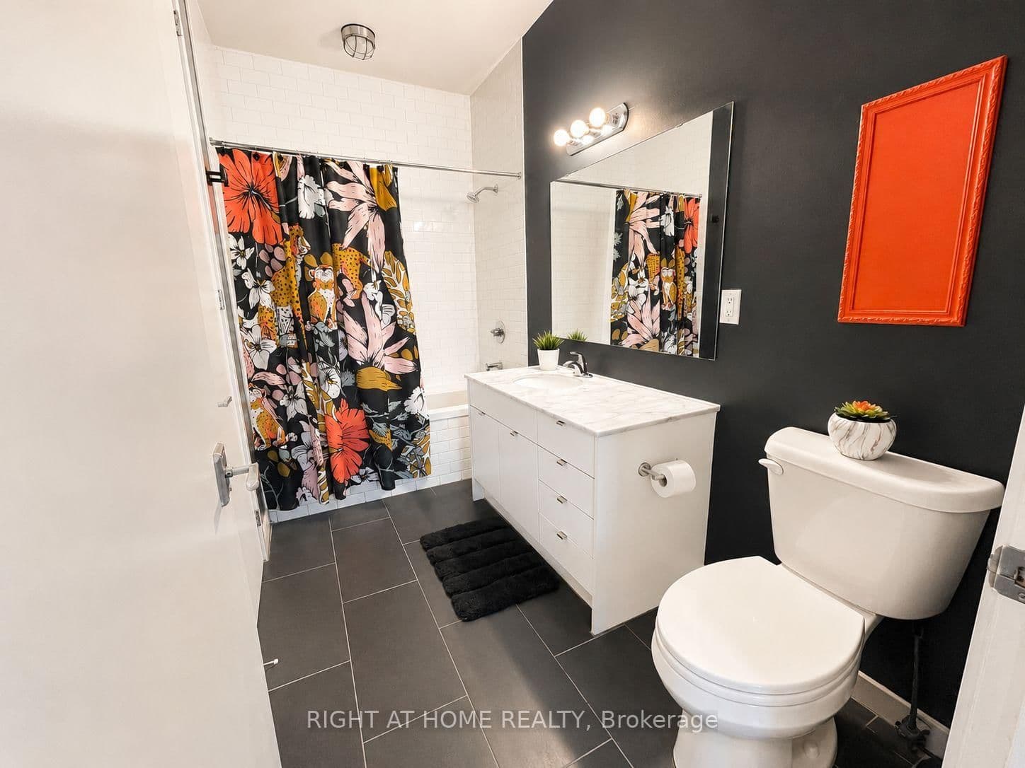 19 Brant Street, Unit 605 thumbnail 6
