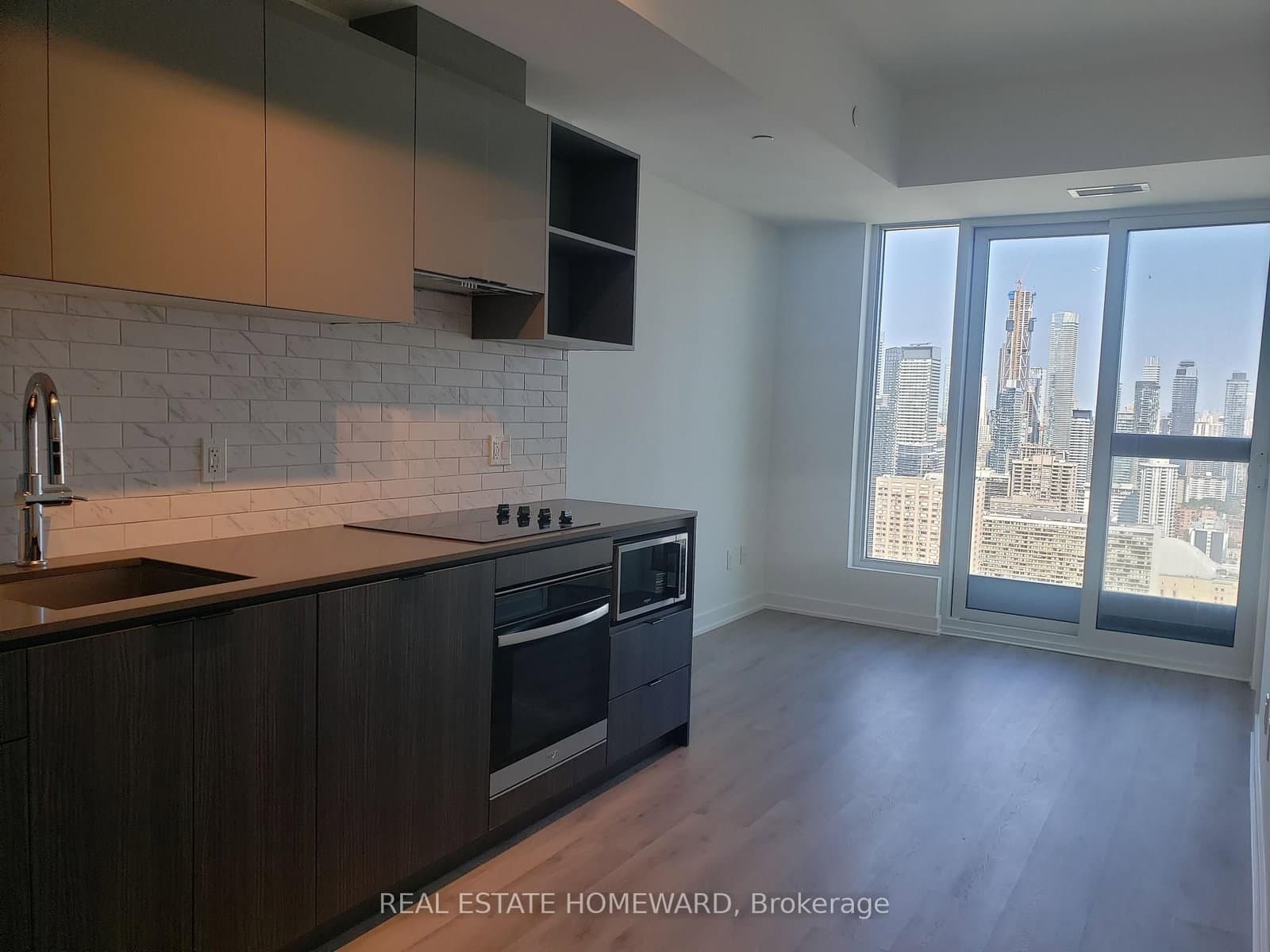 252 Church Street, Unit 4905 thumbnail 10
