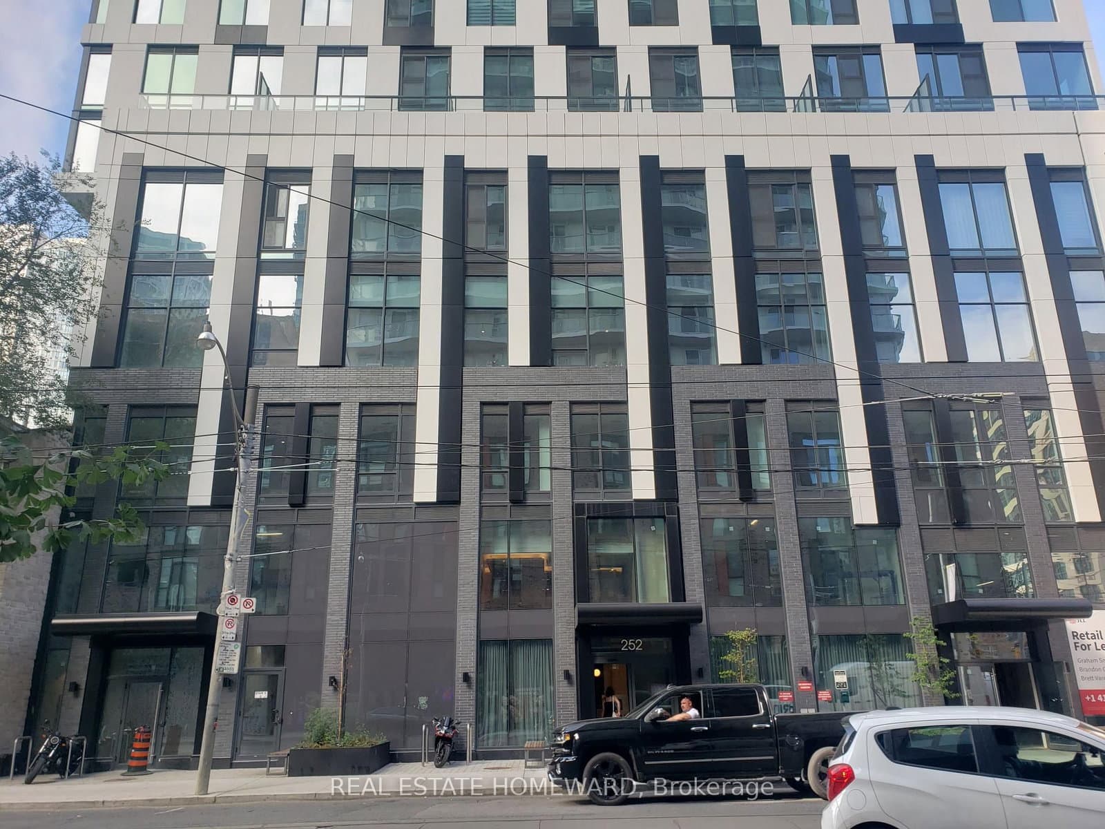 252 Church Street, Unit 4905 thumbnail 3
