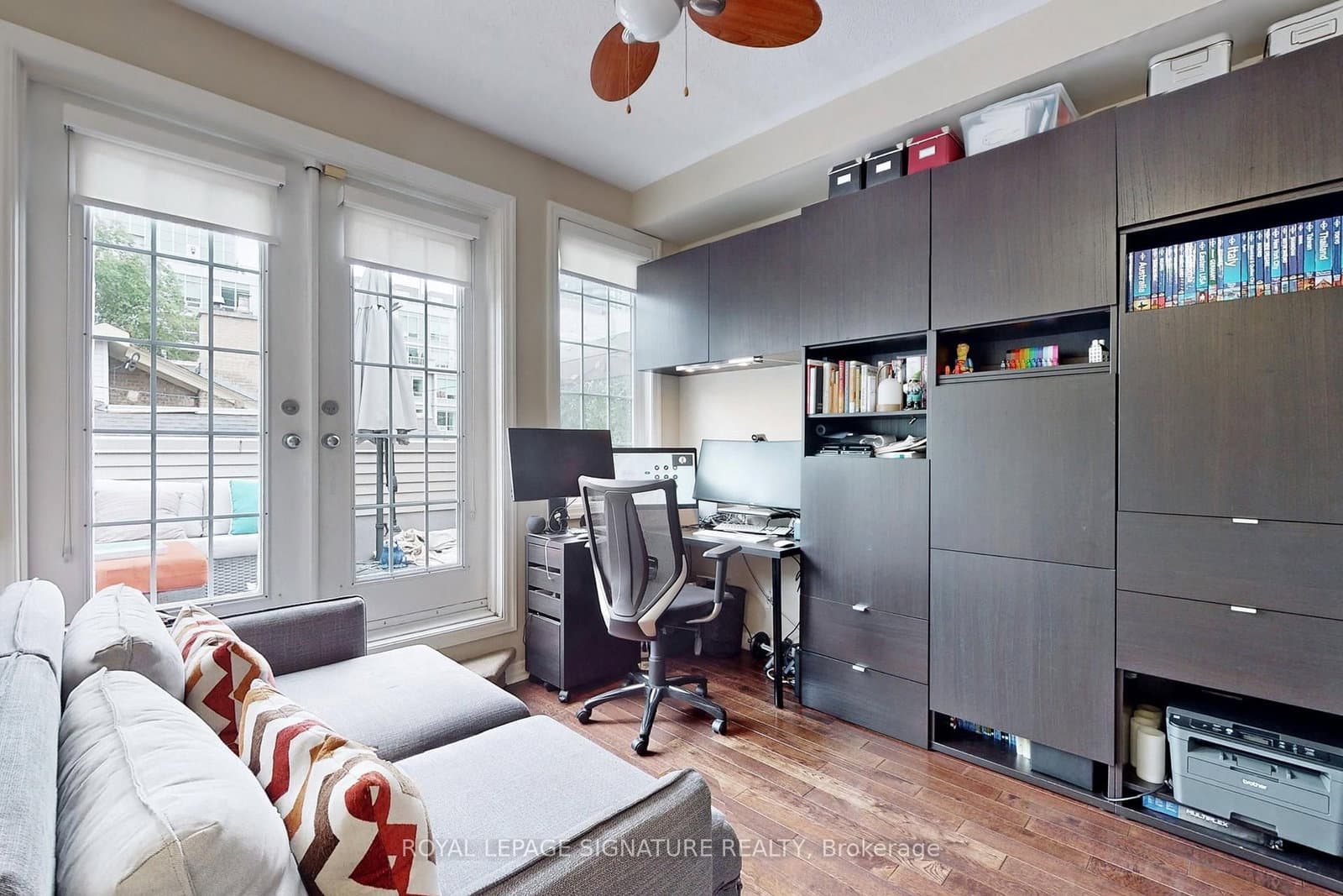 6 Wellesley Place, Unit 42 thumbnail 16