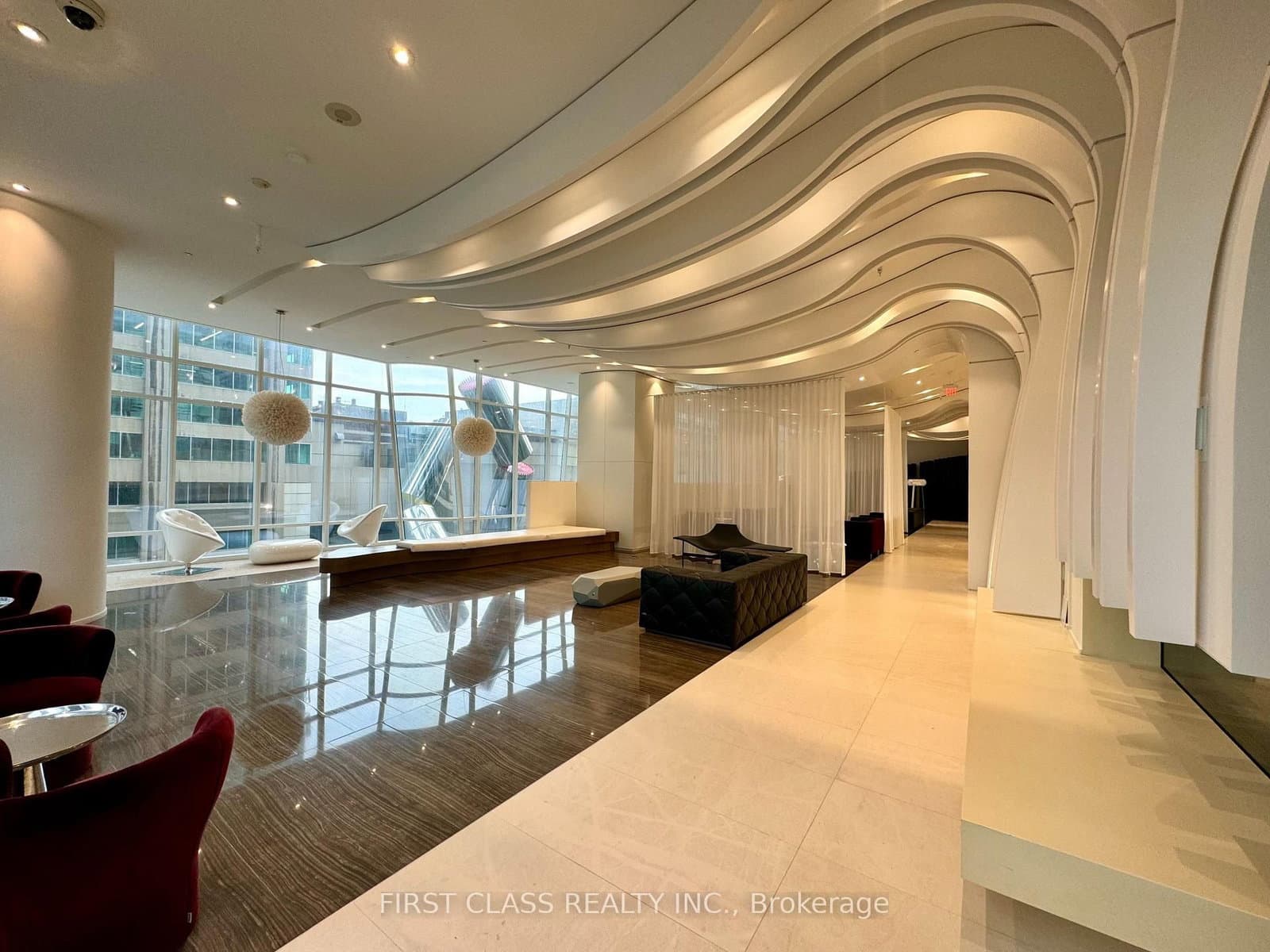 1 Bloor Street E thumbnail 10