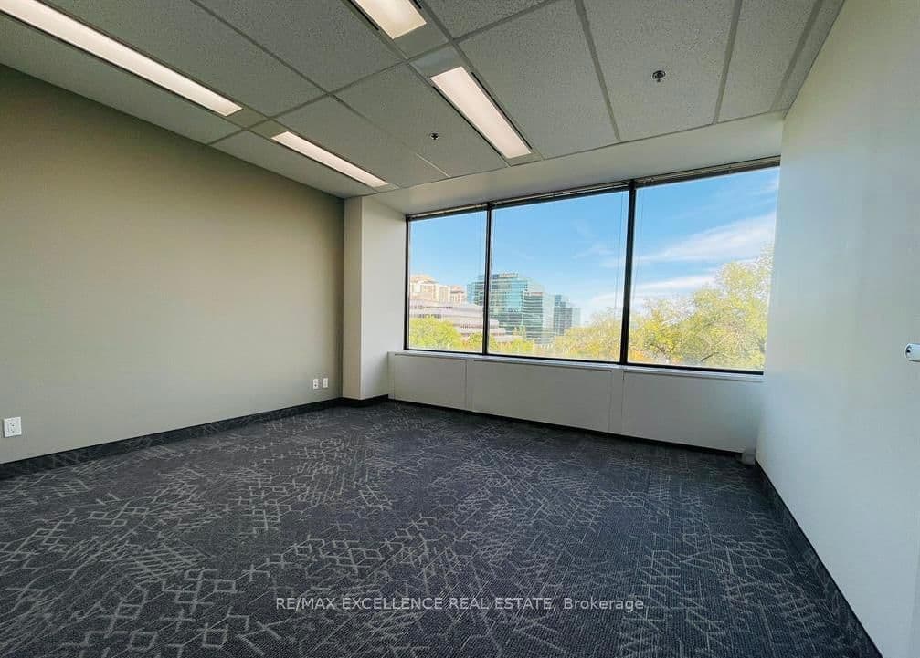 45 Sheppard Avenue E, Unit 508 thumbnail 4