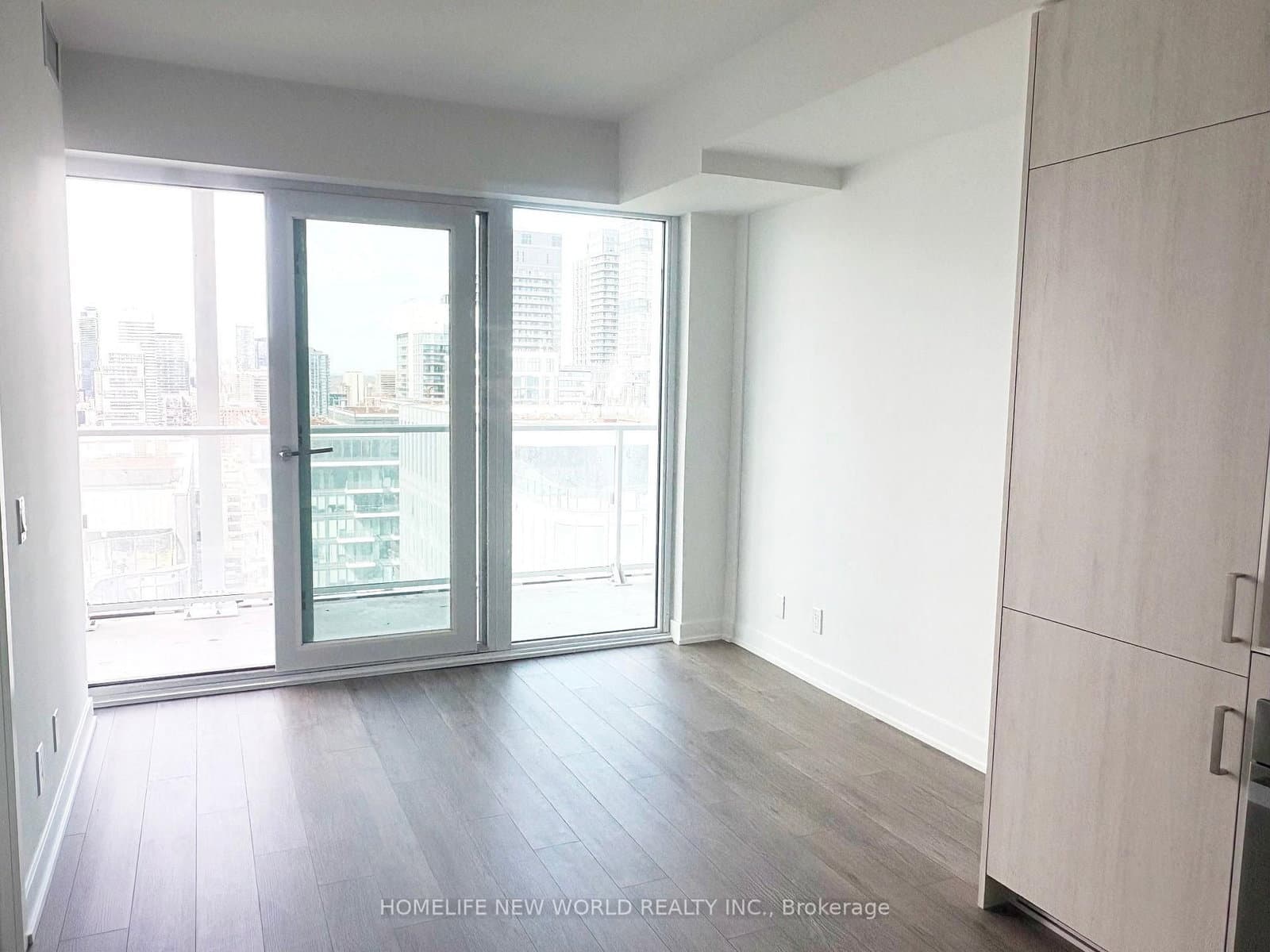 88 Queen Street E, Unit 3512 thumbnail 9