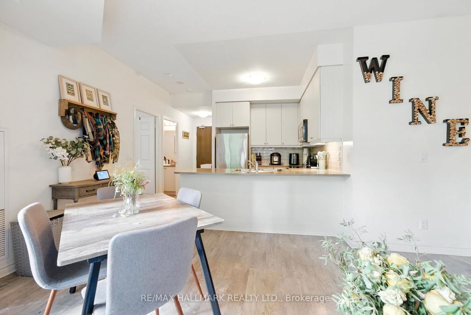 25 Lower Simcoe Street, Unit 301 thumbnail 10