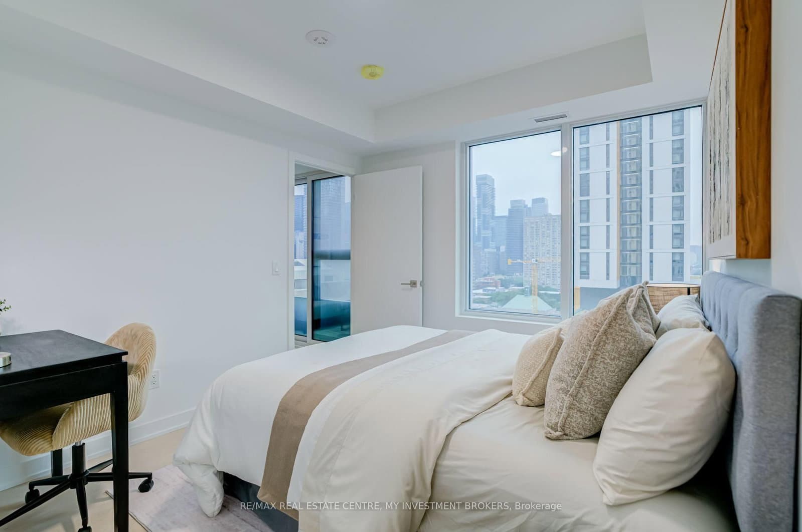 252 Church Street, Unit 1805 thumbnail 13