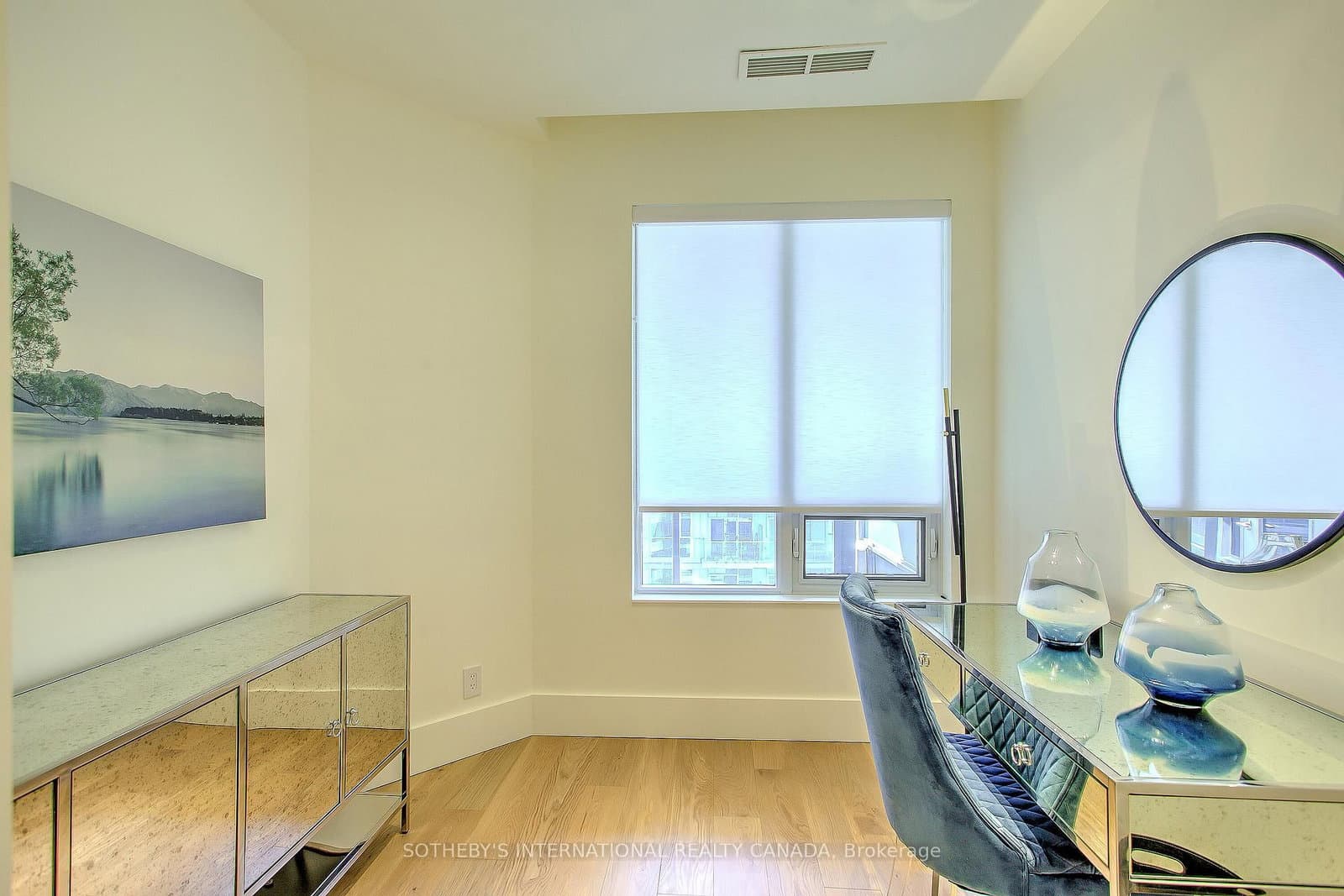 20 Blue Jays Way, Unit 2101 thumbnail 29