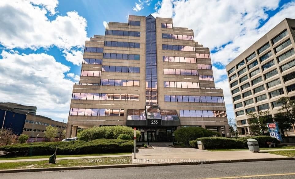 255 Duncan Mill Road, Unit 312 thumbnail 2