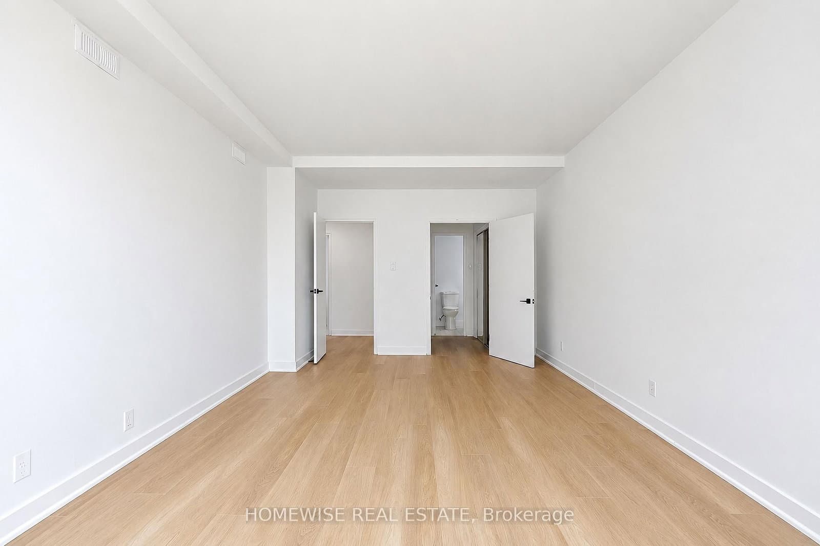 2500 Bathurst Street, Unit 307 thumbnail 23
