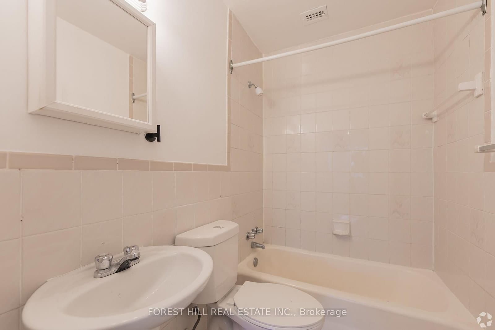 291 Avenue Road, Unit 507 thumbnail 13