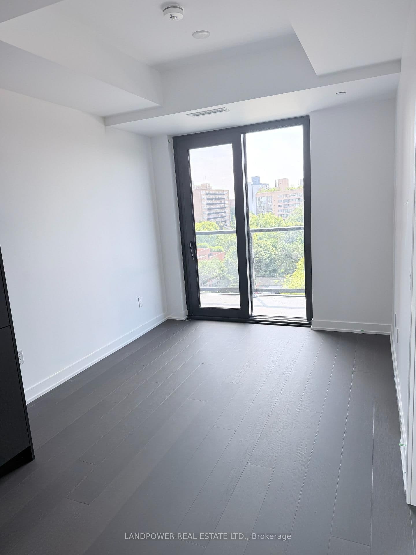 91 Montclair Avenue, Unit 1108 thumbnail 10