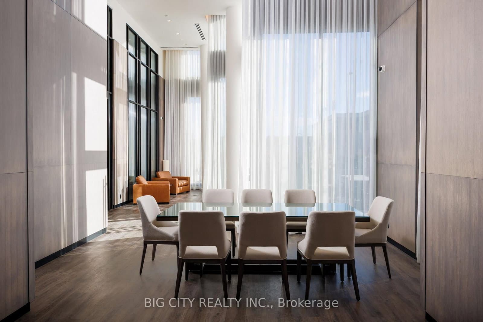 36 Brentcliffe Road, Unit 902 thumbnail 23
