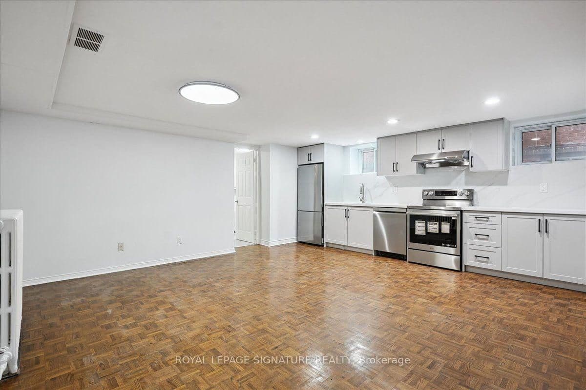 12 Castle View Avenue, Unit Lower thumbnail 3
