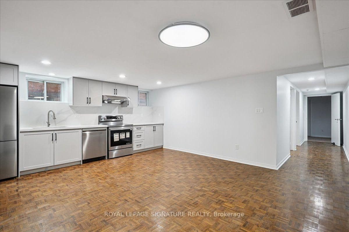 12 Castle View Avenue, Unit Lower thumbnail 4