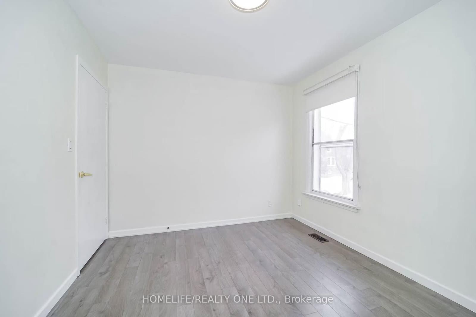 104 Benson Avenue thumbnail 13