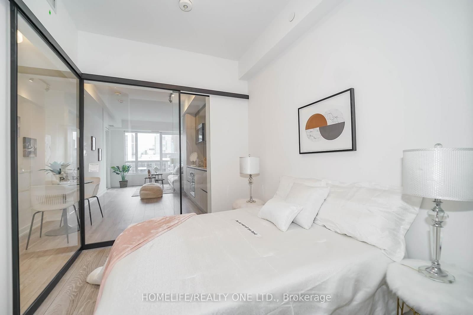 108 Peter Street, Unit 4803 thumbnail 15