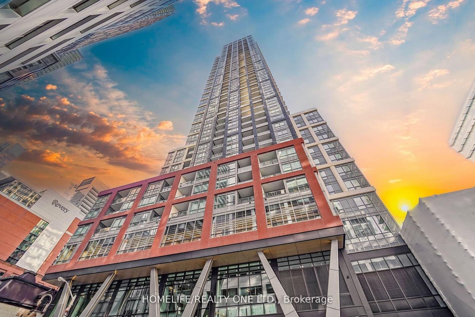 108 Peter Street, Unit 4106
