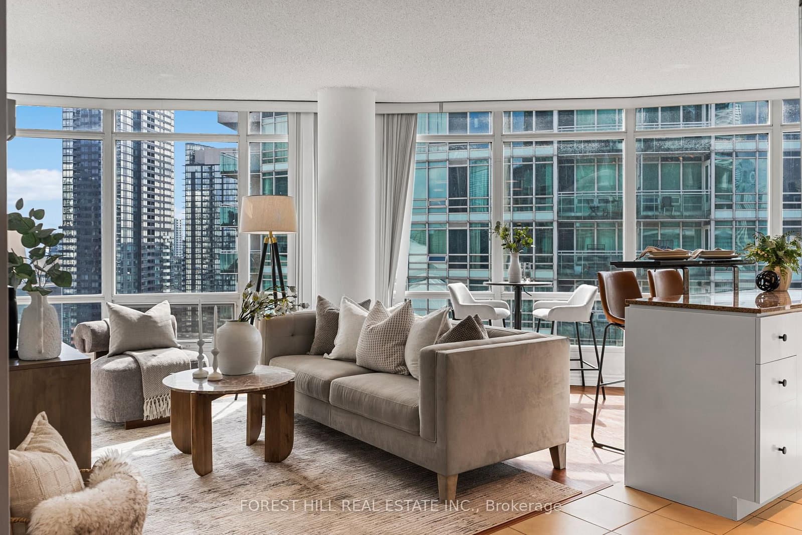 373 Front Street W, Unit 3003 thumbnail 2