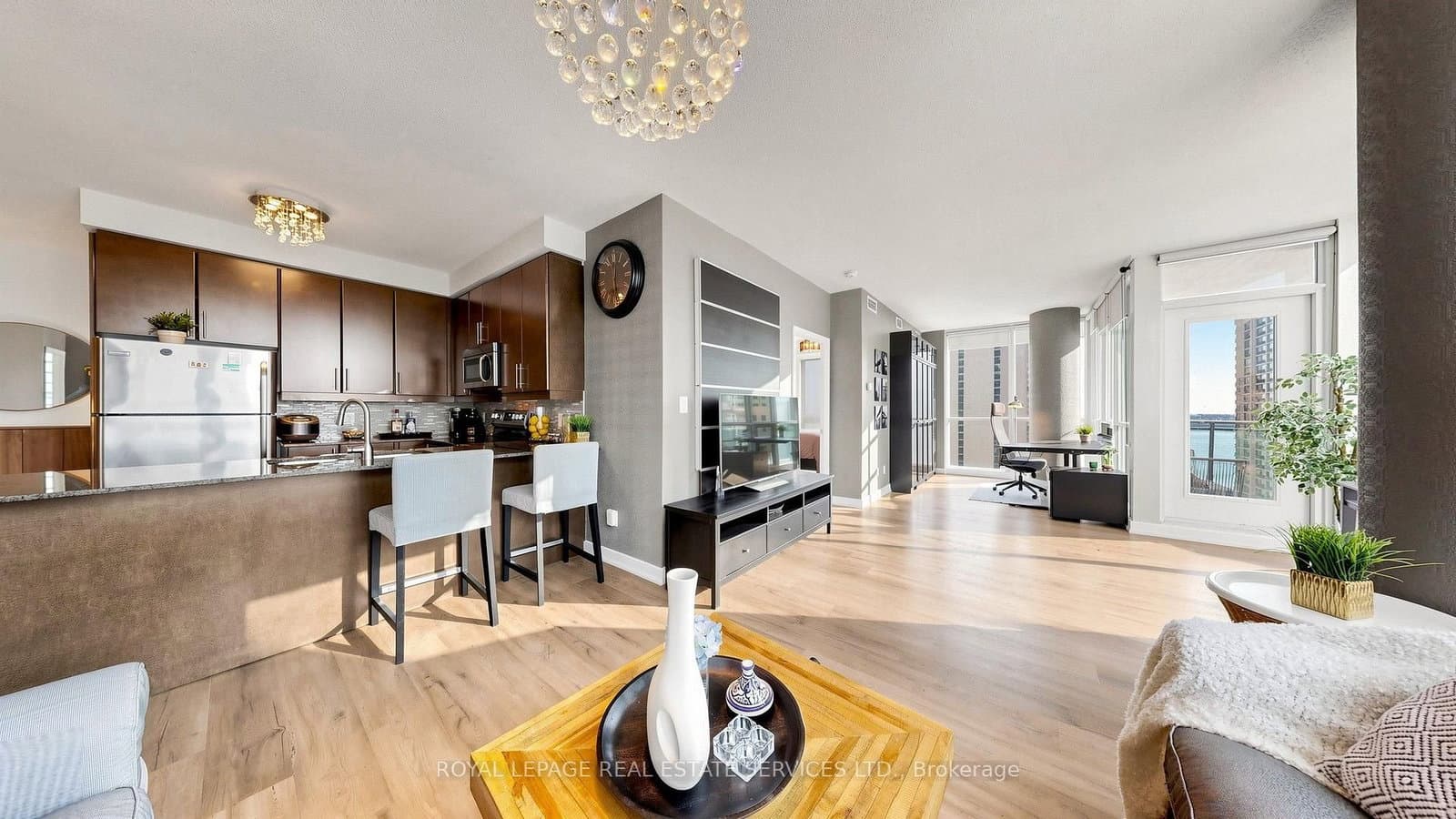 33 Bay Street, Unit 2212 thumbnail 11