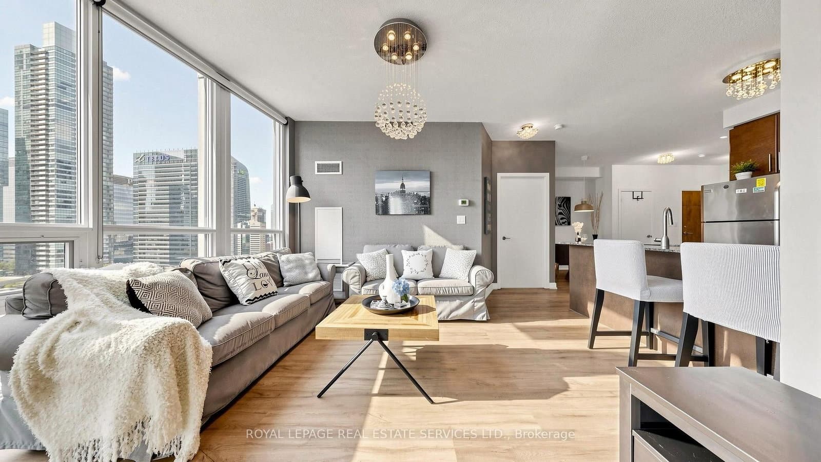 33 Bay Street, Unit 2212 thumbnail 12