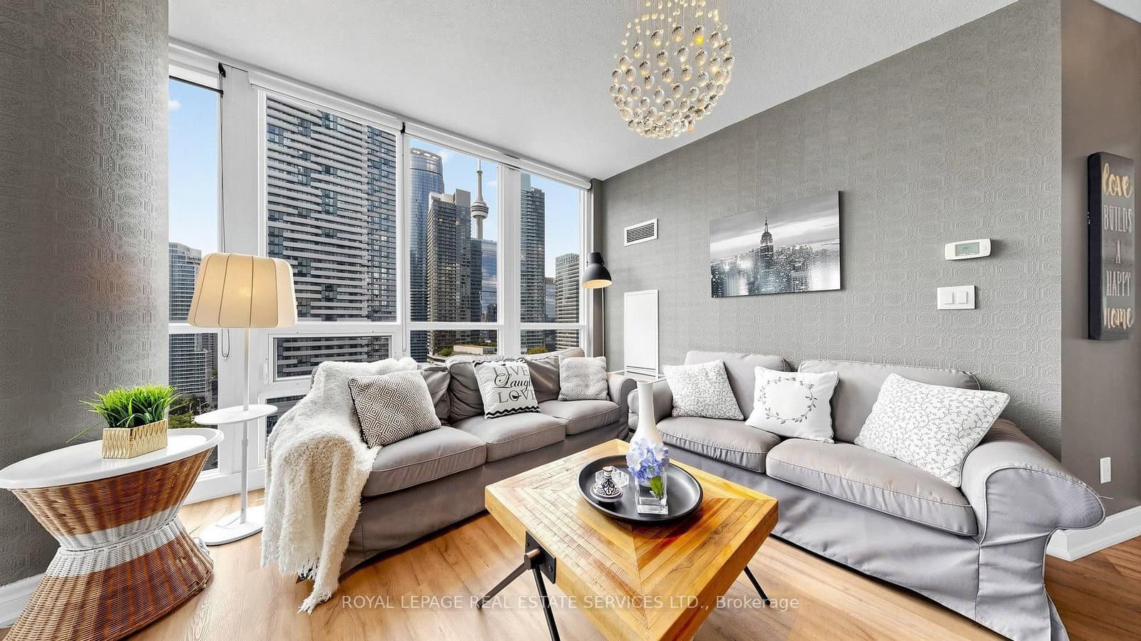 33 Bay Street, Unit 2212 thumbnail 14