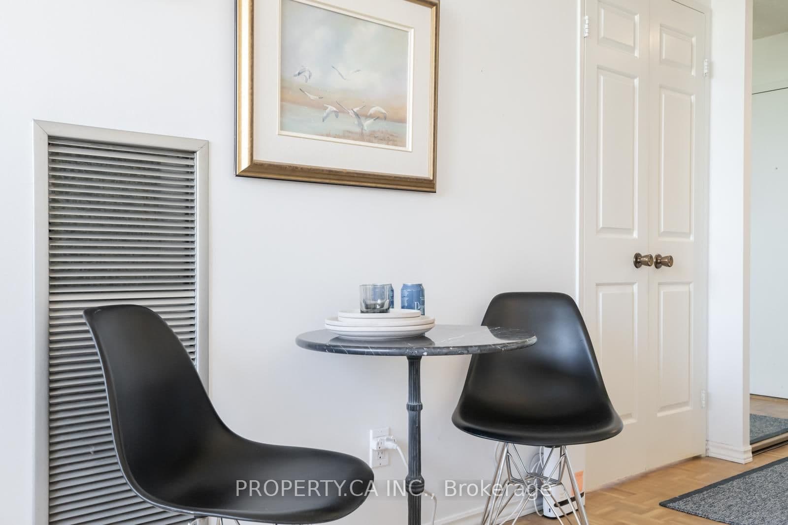 80 St Patrick Street, Unit 914 thumbnail 12