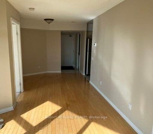 30 Harrison Garden Boulevard, Unit 503 thumbnail 5