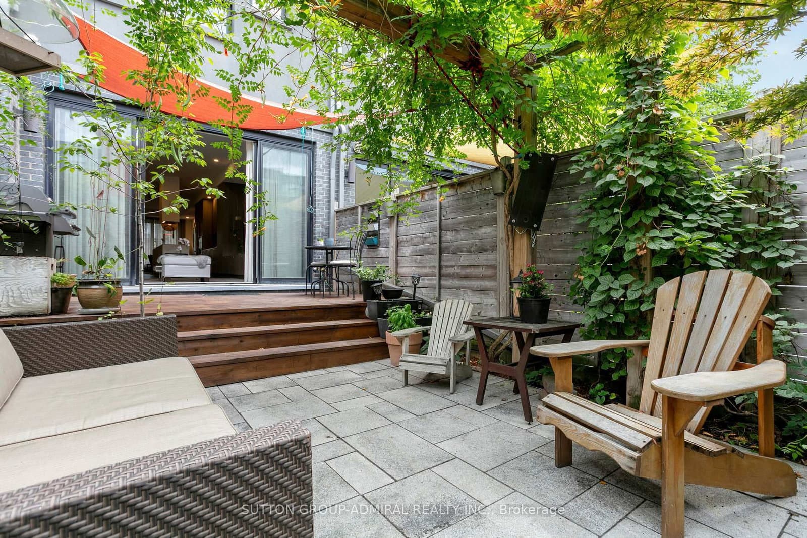 492 Shaw Street thumbnail 11