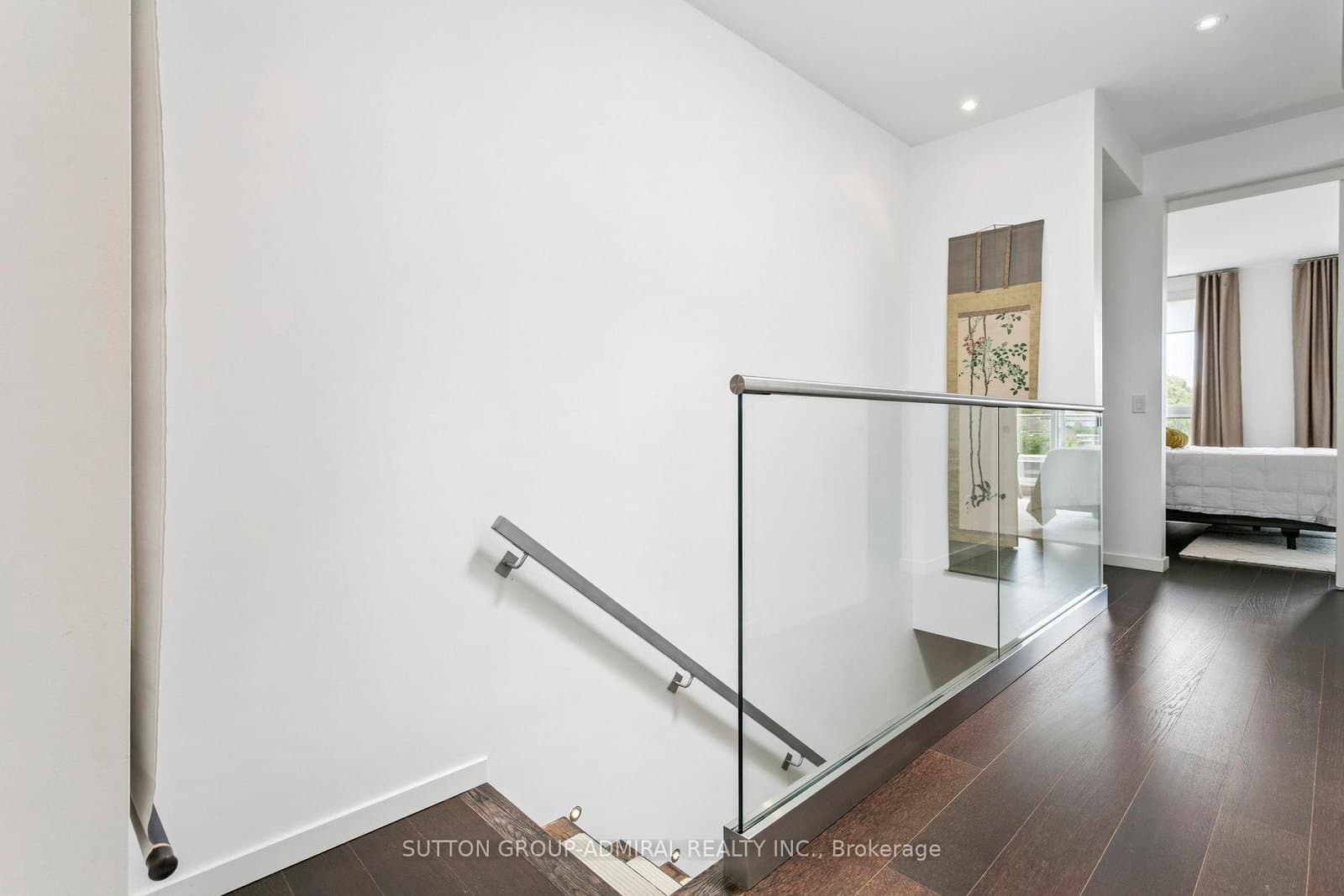 492 Shaw Street thumbnail 25