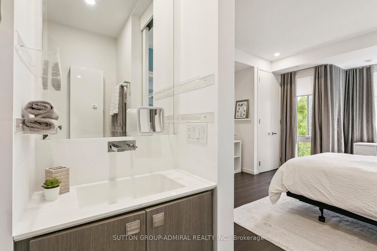 492 Shaw Street thumbnail 27