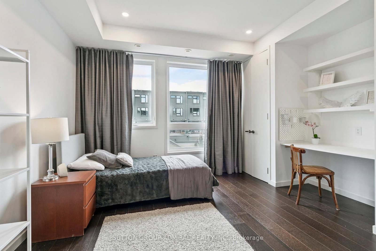 492 Shaw Street thumbnail 31