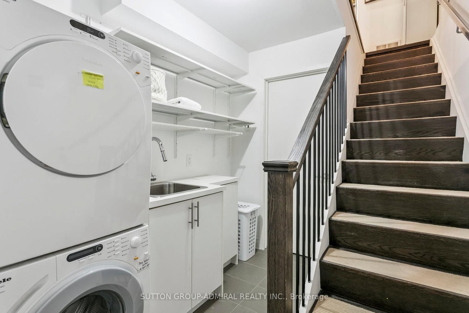 492 Shaw Street thumbnail 37
