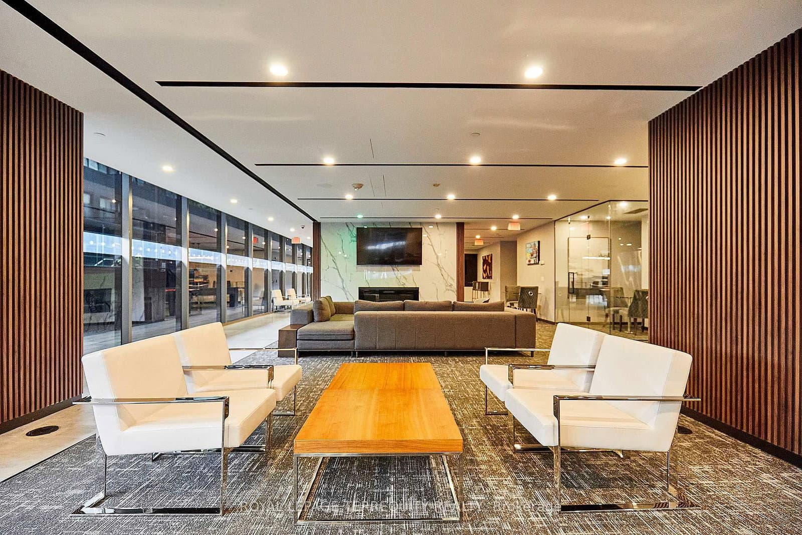 32 Trolley Crescent, Unit 702 thumbnail 25