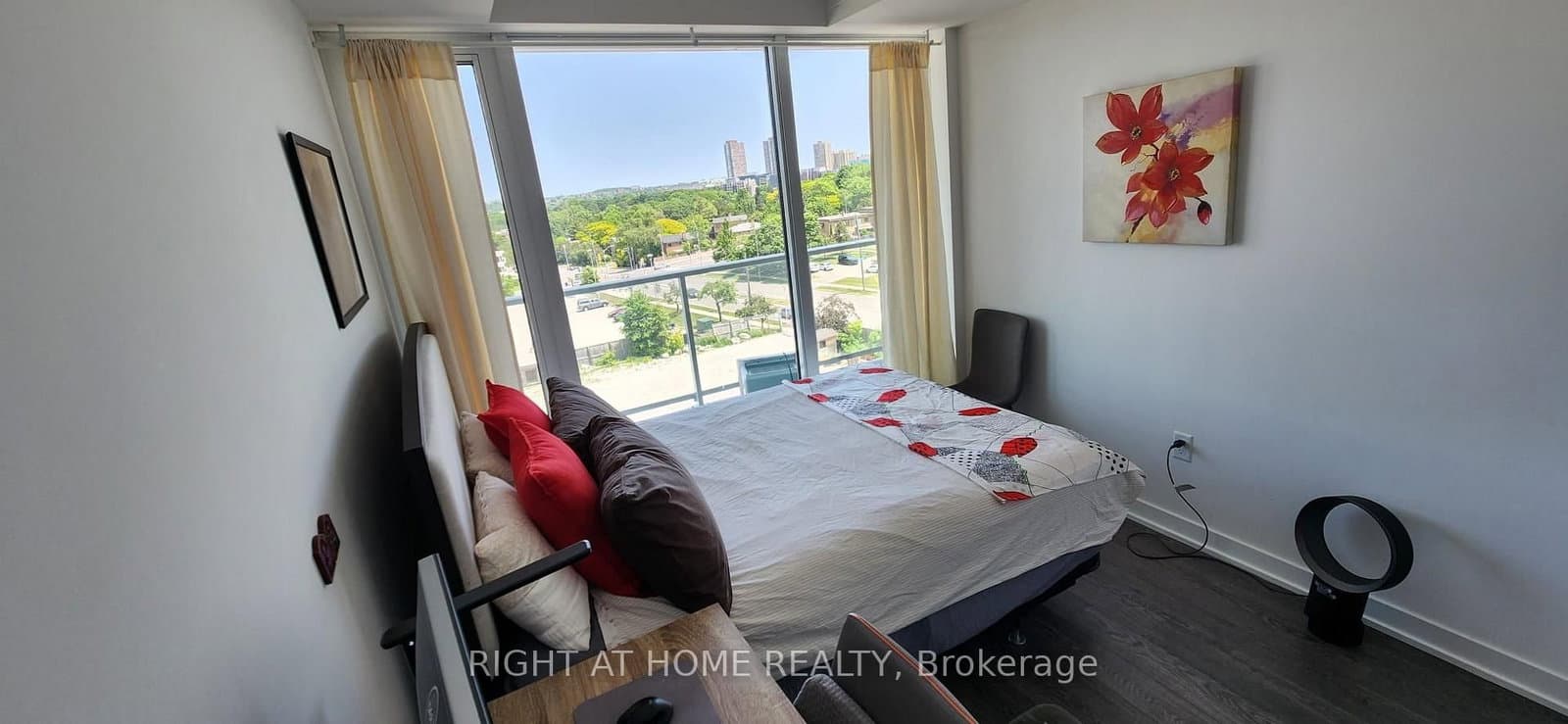 20 O'Neill Road, Unit 527 thumbnail 13