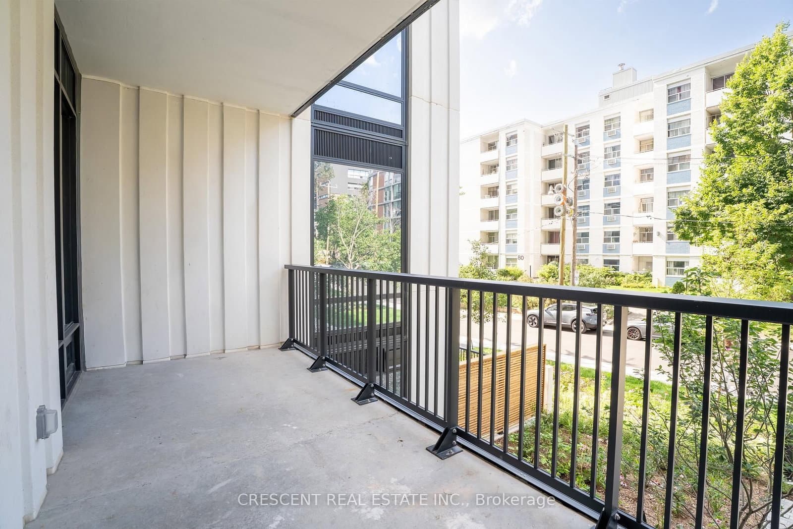 91 Montclair Avenue, Unit 201 thumbnail 14