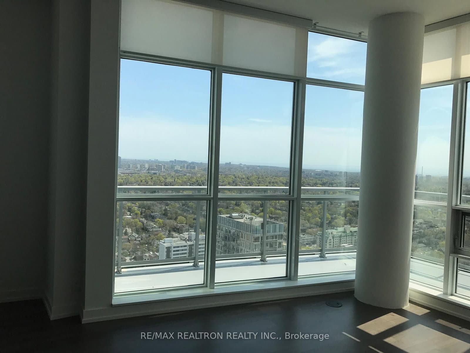 98 Lillian Street, Unit Ph 3316 thumbnail 25